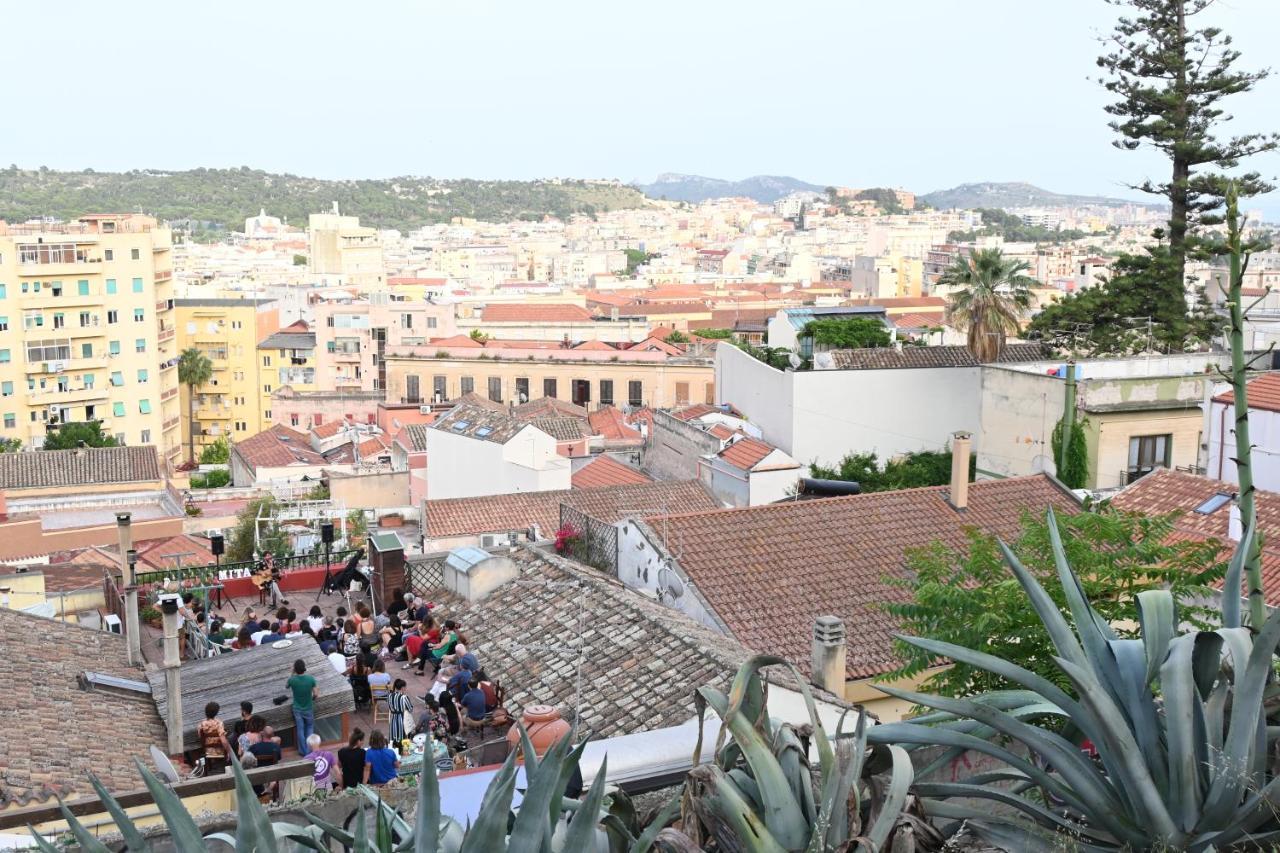 Zenflamingo Mini Monolocale Apartment Cagliari Bagian luar foto